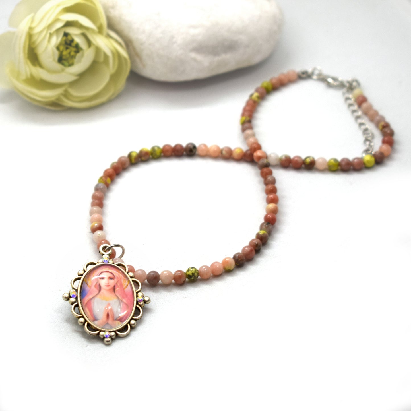 Watermelon Quartz Necklace with Madonna Pendant 🌸 - Grani di Senape Studio