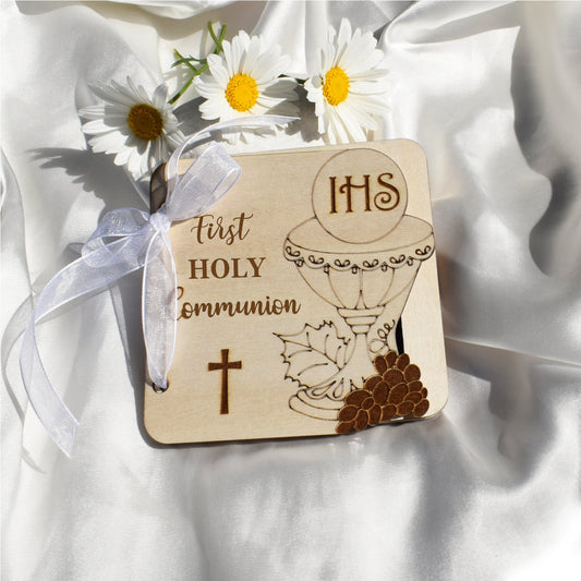 Personalized Wooden Photo Frame – First Holy Communion Favor & Christian Keepsake Gift
