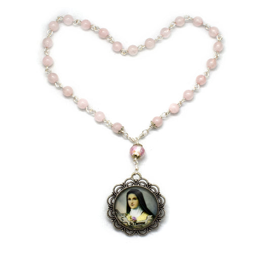 Saint Thérèse Chaplet – 24 Glories with Rose Quartz - Grani di Senape Studio