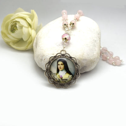 Saint Thérèse Chaplet – 24 Glories with Rose Quartz - Grani di Senape Studio